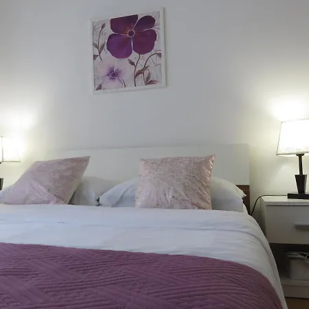 Lina Apartman *