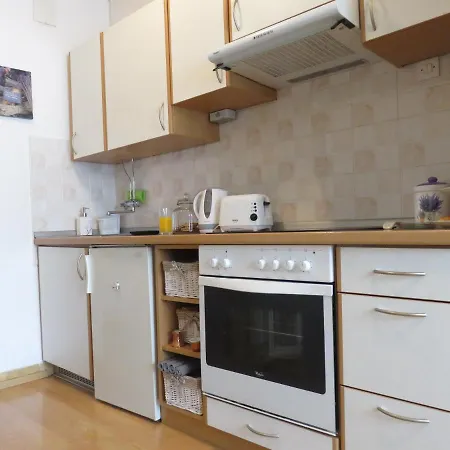 Lina Apartman Zadar